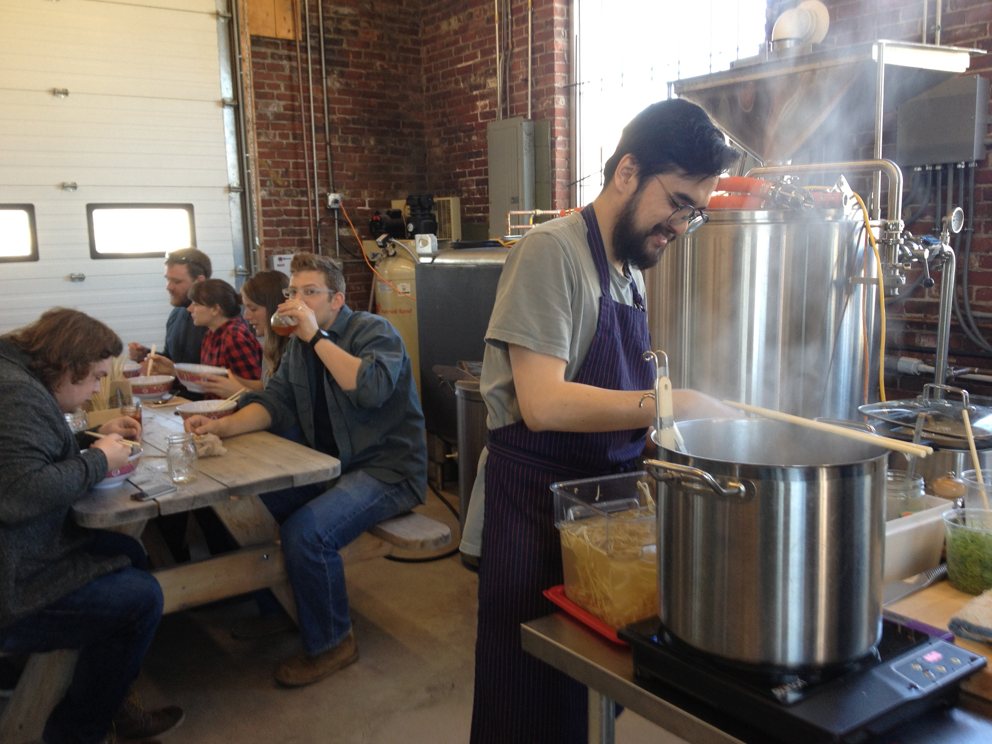 A pop-up restaurant, CÔNG TỬ BỘT, in a brewery where people paid for their meals Sarah Schindler, Regulating the Underground (4)